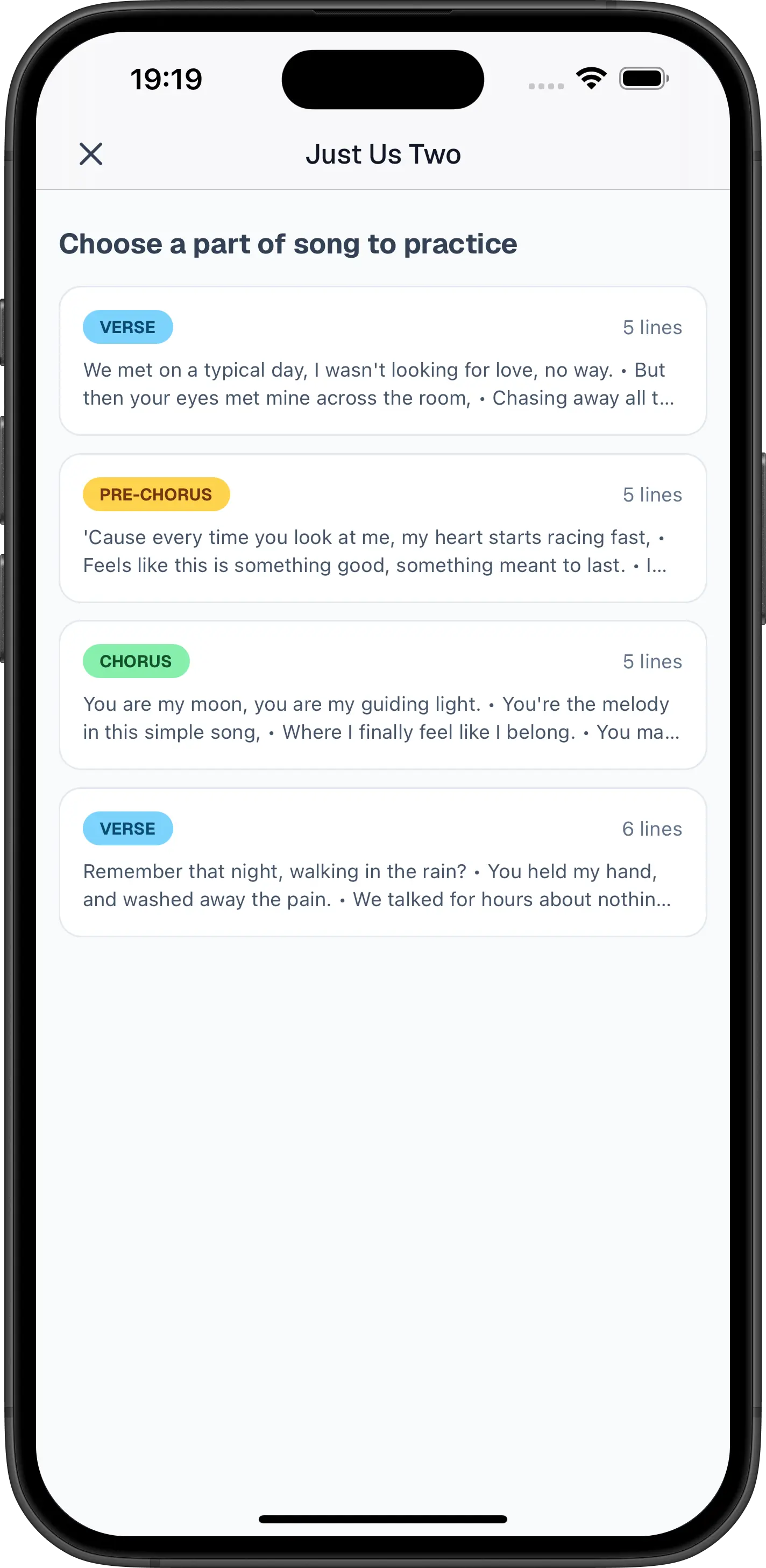 Organize lyrics into parts to learn lyrics fast